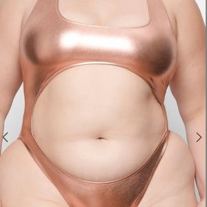 Skims metallic monokini L NWT